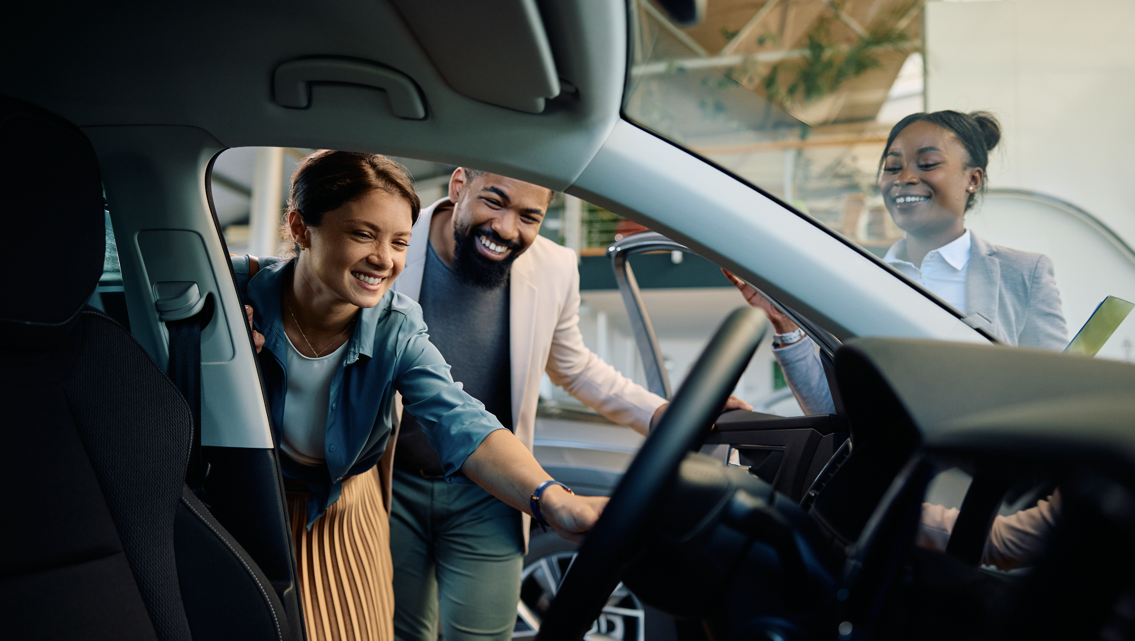 Todo lo que Necesitas Saber Antes de Comprar un Carro Usado y Evitar Sorpresas.